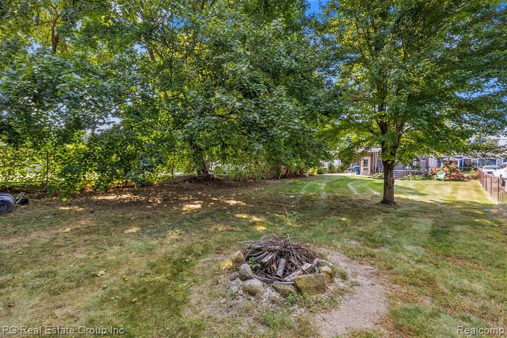 14 PLEASANT Street, Oxford, MI 48371 — Photo 51