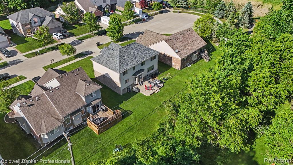 22262 Brywood Court, Clinton Twp, MI 48036 — Photo 57