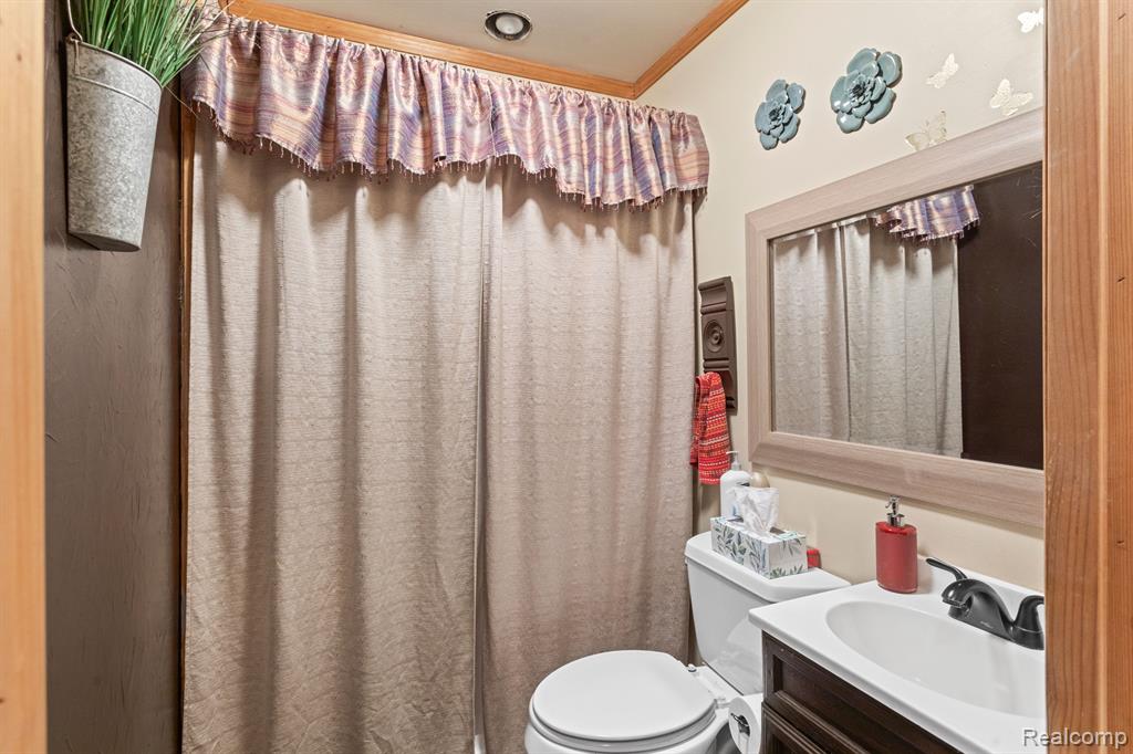 60650 FROST Road, Lenox, MI 48048 — Photo 27