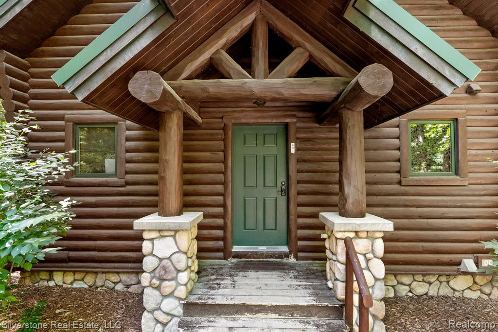 908 Cabin Drive, Boyne City, MI 49712 — Photo 2