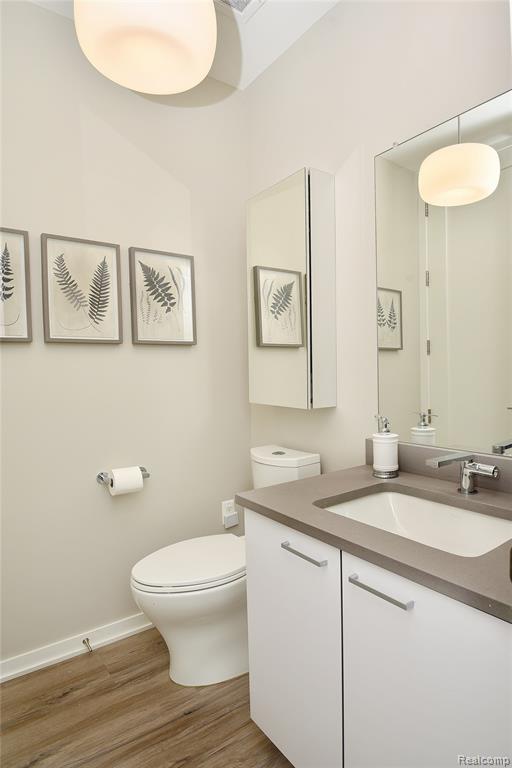 750 Forest Avenue, 202, Birmingham, MI 48009 — Photo 27