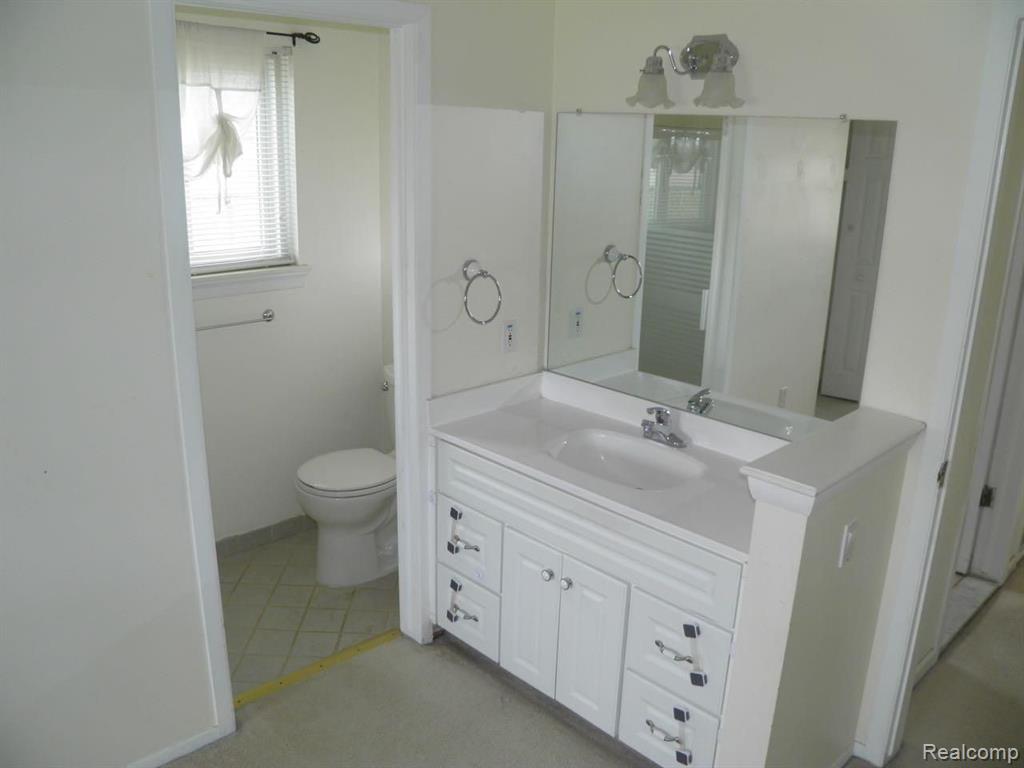 43805 HANFORD Road, Canton, MI 48187 — Photo 12