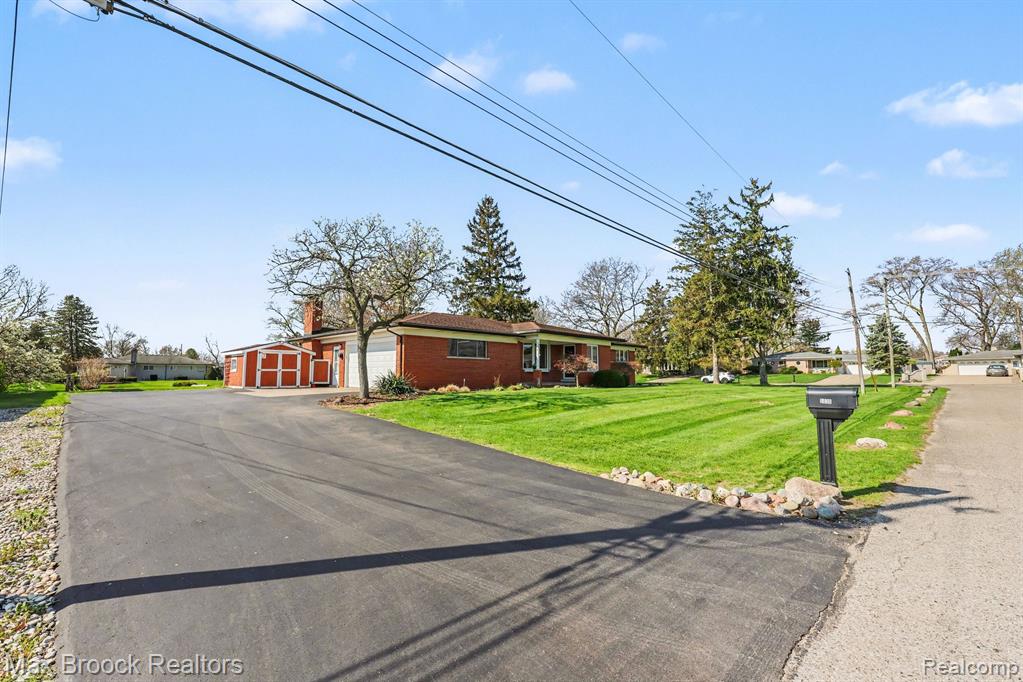 5030 Stellar Road, Shelby Twp, MI 48316 — Photo 4