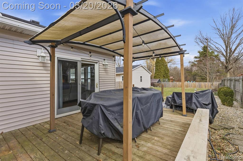 486 Francis Street, East China, MI — Photo 23