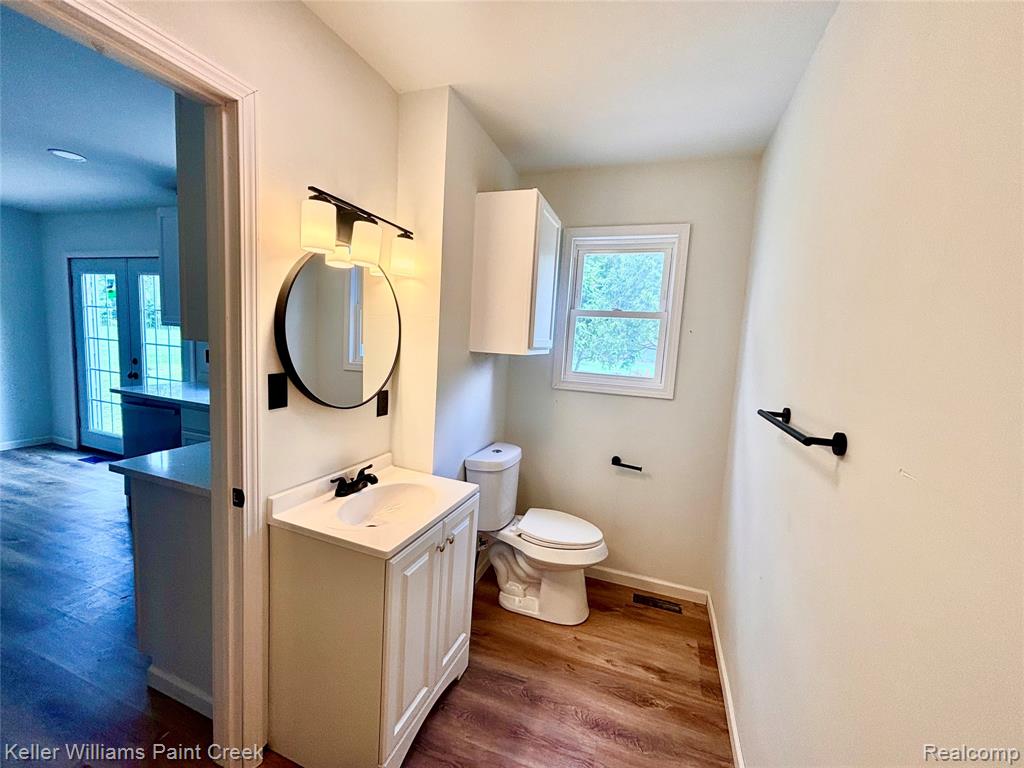 5143 Todd Street, Grand Blanc, MI 48439 — Photo 4