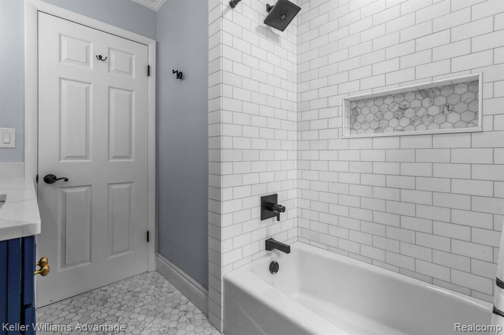 6514 Sharon Street, Garden City, MI — Photo 20