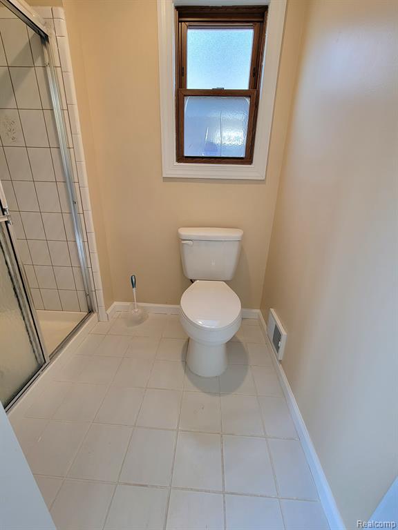 4640 SINGH Drive, Sterling Heights, MI 48310 — Photo 20