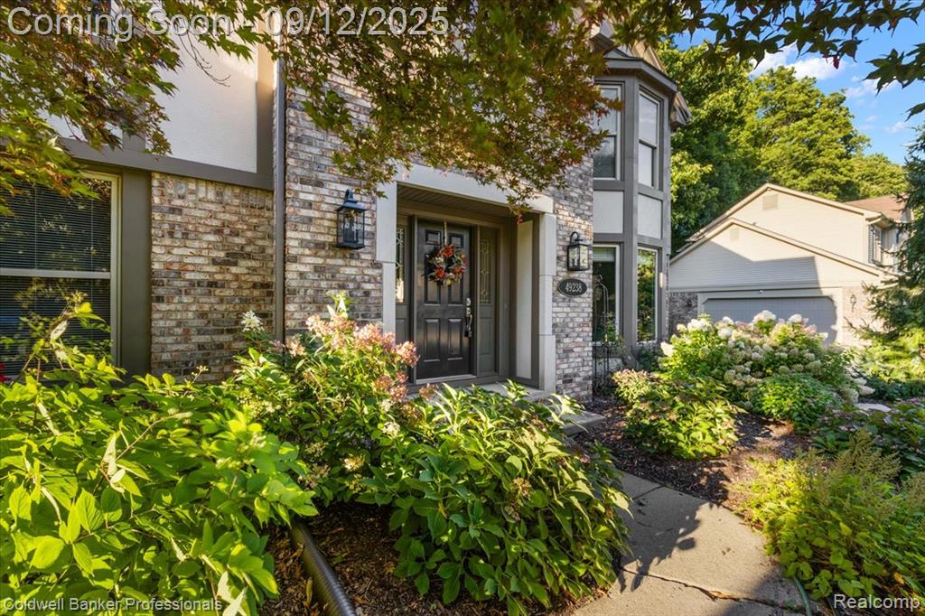 49238 Plum Tree Drive, Plymouth, MI 48170 — Photo 4