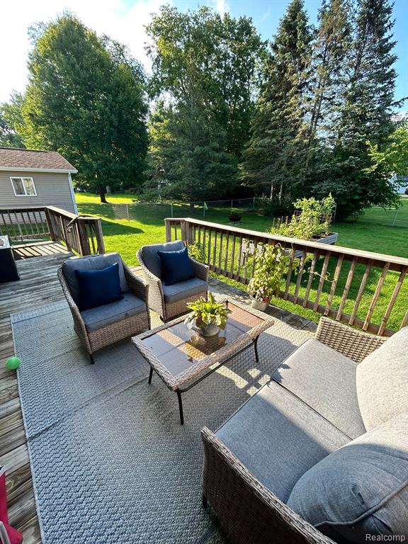 6937 ALMA, Saginaw, MI 48603 — Photo 3