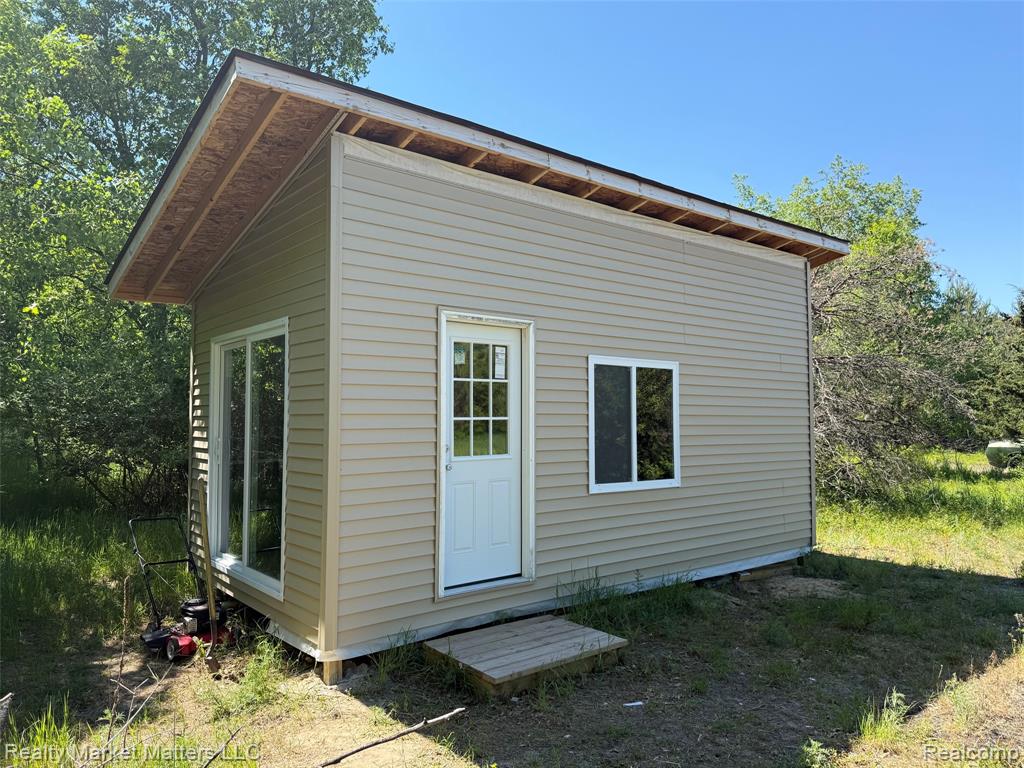 5400 Snow Den Trail, Columbiaville, MI 48421 — Photo 10