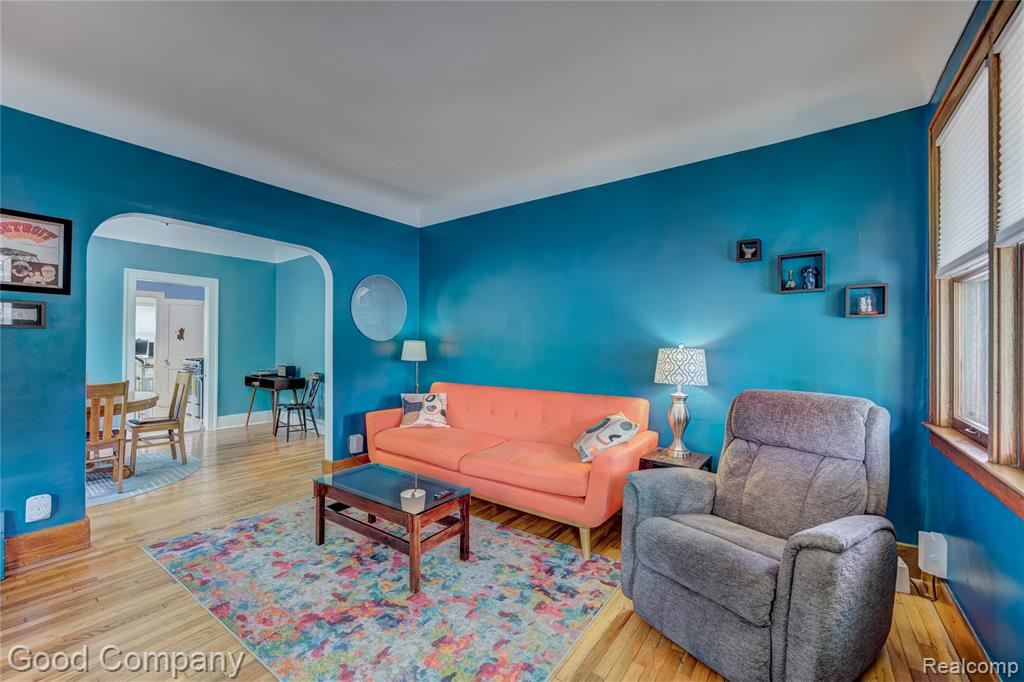 925 W Hazelhurst Street, Ferndale, MI 48220 — Photo 4