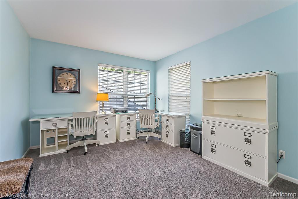 642 Chestnut Drive, Wixom, MI 48393 — Photo 30