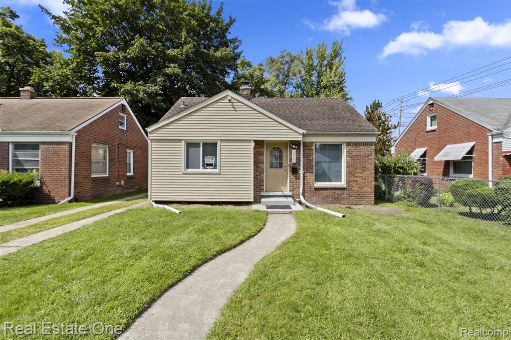12725 RIVERVIEW, Detroit, MI 48223 — front exterior
