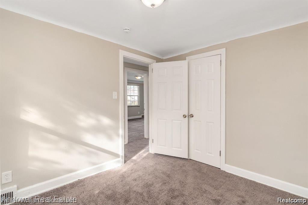 5574 Buckingham Avenue, Detroit, MI 48224 — Photo 15