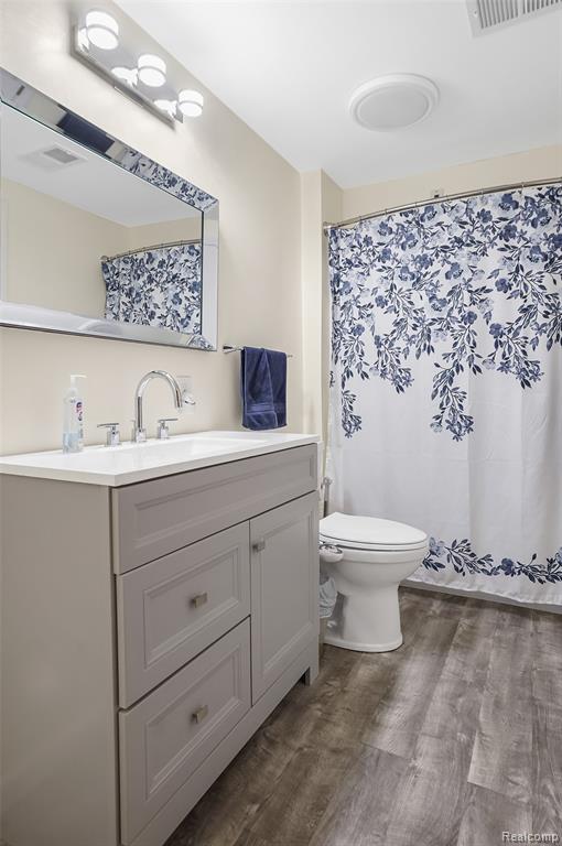 901 Ridge Road, Lake Orion, MI 48362 — Photo 48