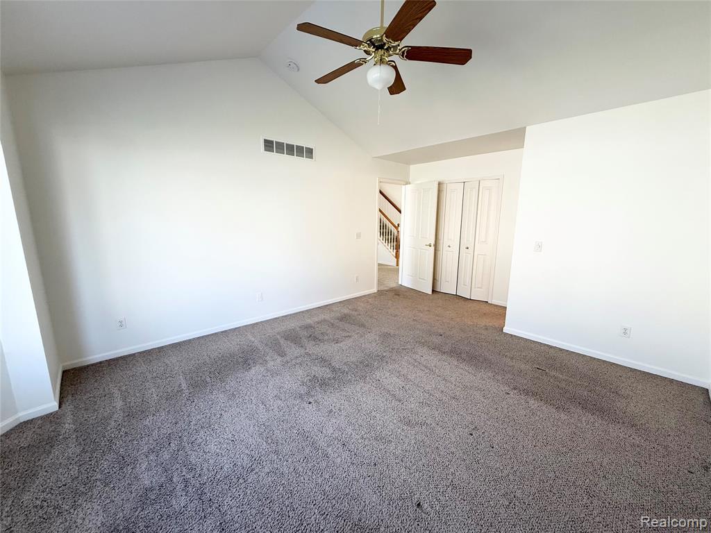 5765 Woodview Drive, Sterling Heights, MI 48314 — Photo 16