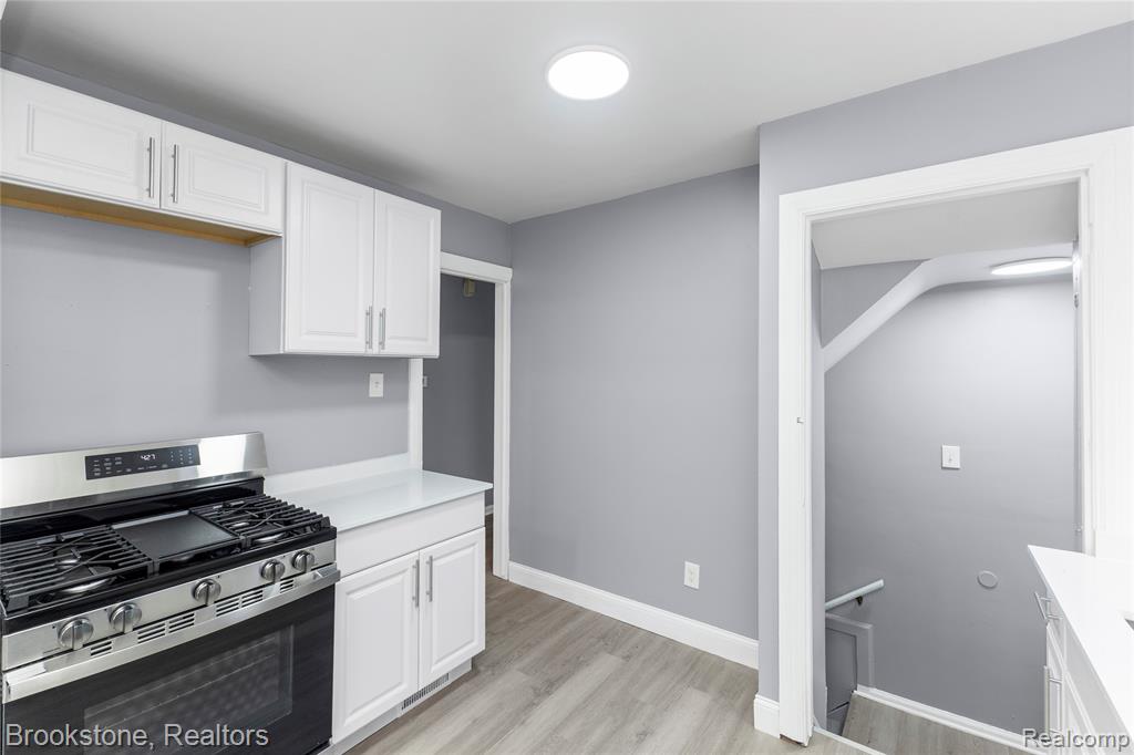 20214 Greeley Street, Highland Park, MI 48203 — Photo 11