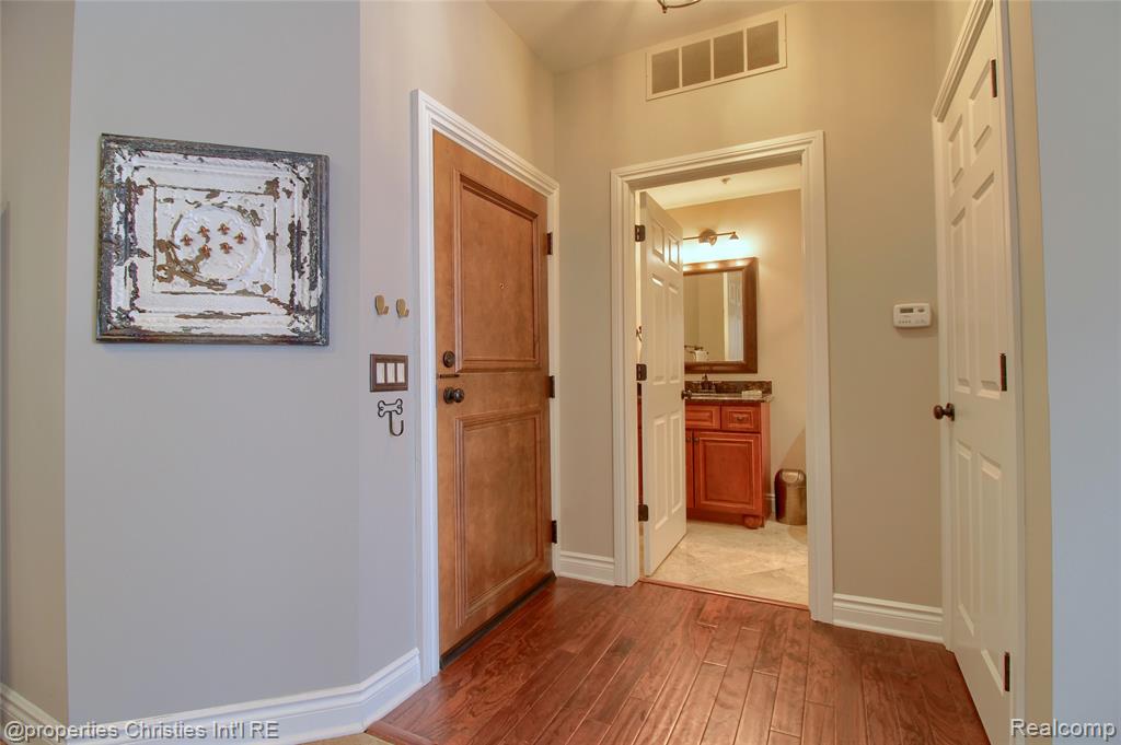 730 Penniman Avenue, 5, Plymouth, MI 48170 — Photo 6