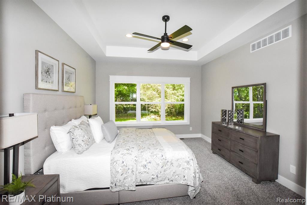 43 Candlelight Court, Brighton, MI 48114 — Photo 10