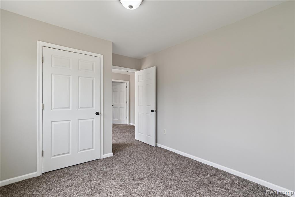 2145 Terrapin Street, Wolverine Lake, MI 48390 — Photo 23