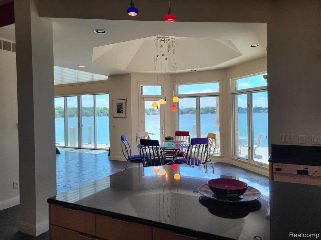1296 Labrosse Drive, Waterford, MI 48328 — Photo 16