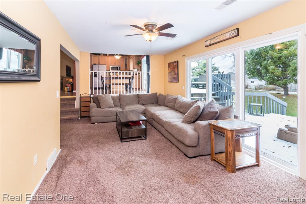 396 Princeton Drive, South Lyon, MI 48178 — Photo 13