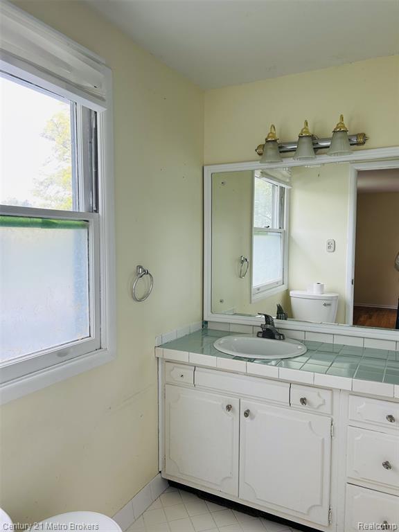 4315 Crestknoll Drive, Grand Blanc, MI 48439 — Photo 22