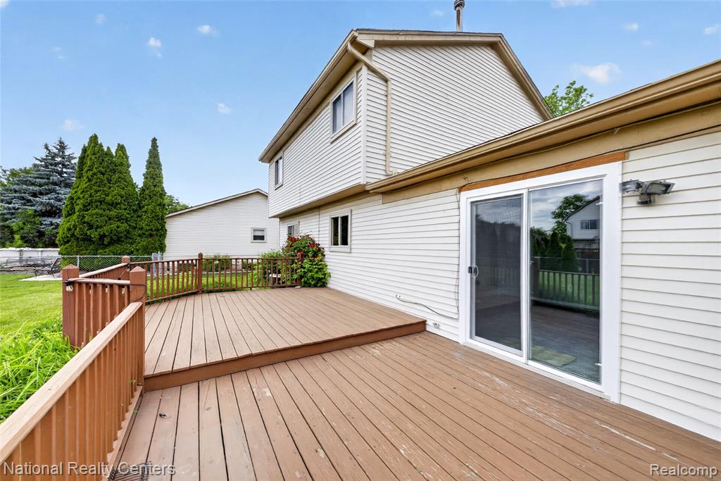 41531 Simcoe Drive, Canton, MI 48188 — Photo 43