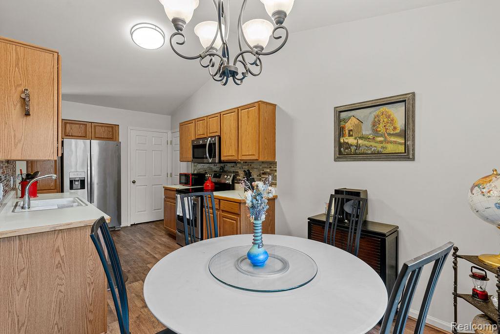 4034 Stonebridge, Holly, MI 48442 — Photo 9