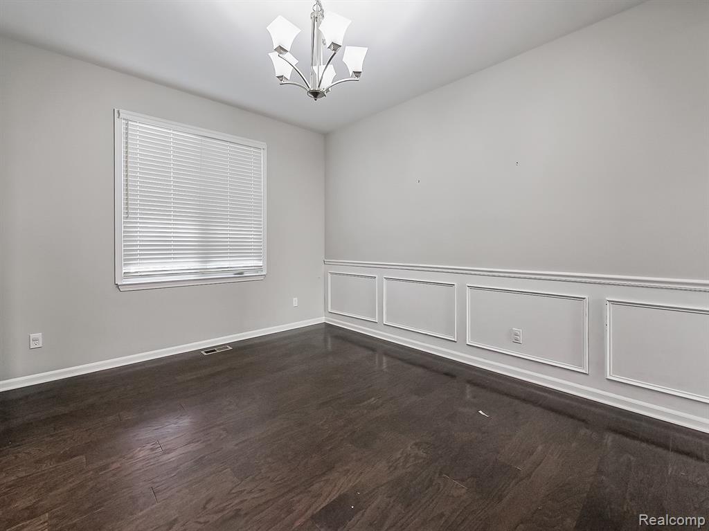 47639 Alpine Drive, Novi, MI — Photo 5