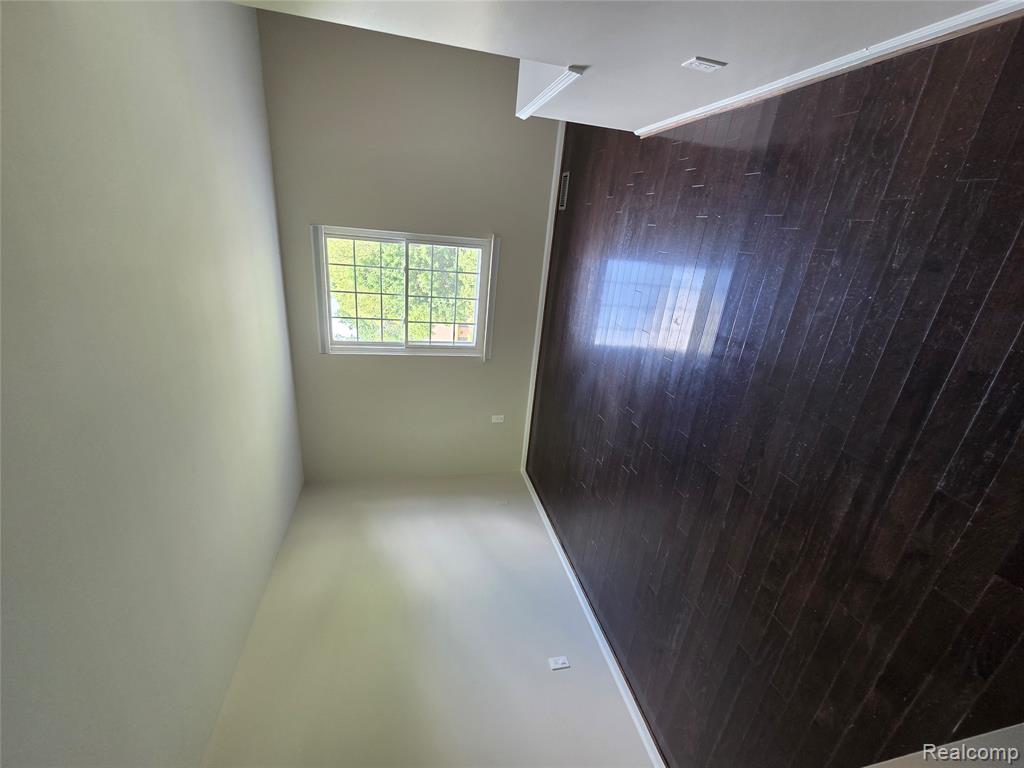 6076 Glen Eagles Drive, West Bloomfield, MI 48323 — Photo 24