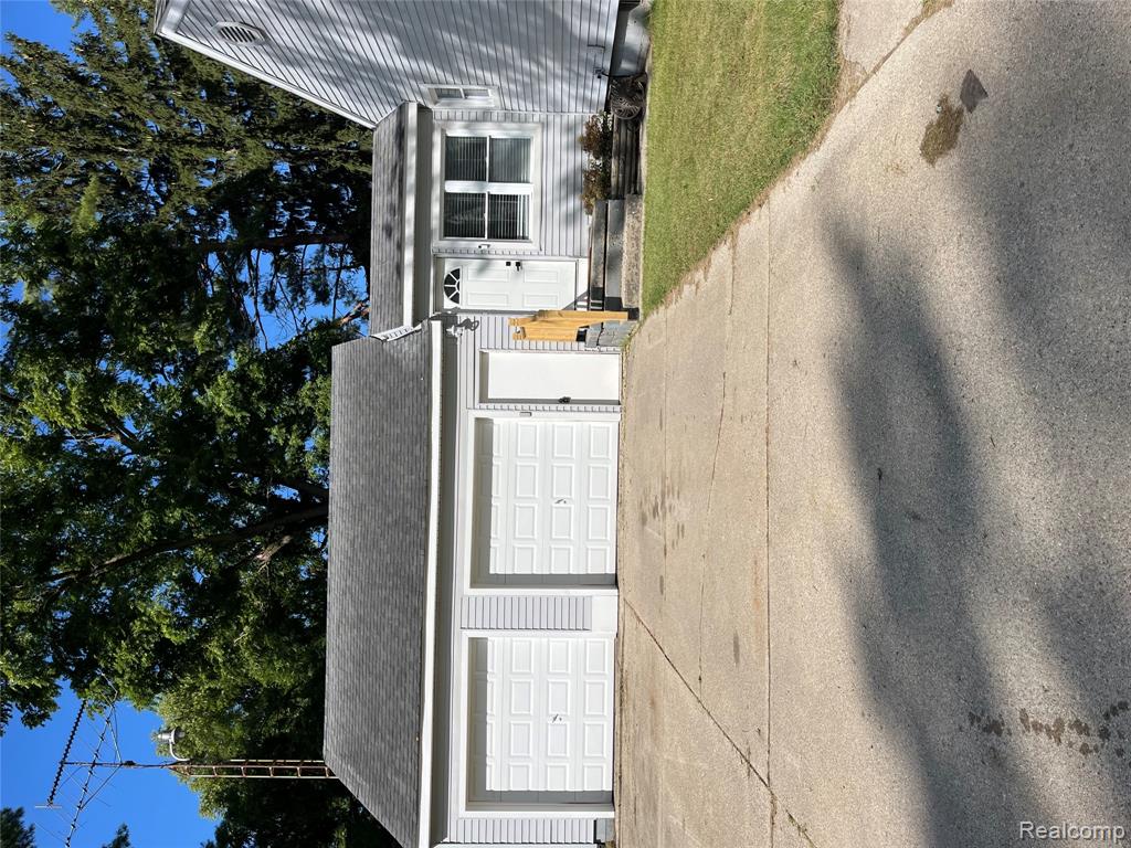 1513 N Seymour Road, Flushing, MI 48433 — Photo 2