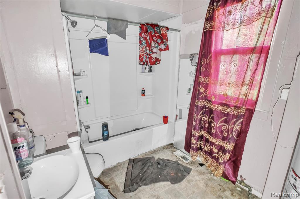 427 S 19th Street, Saginaw, MI 48601 — Photo 10