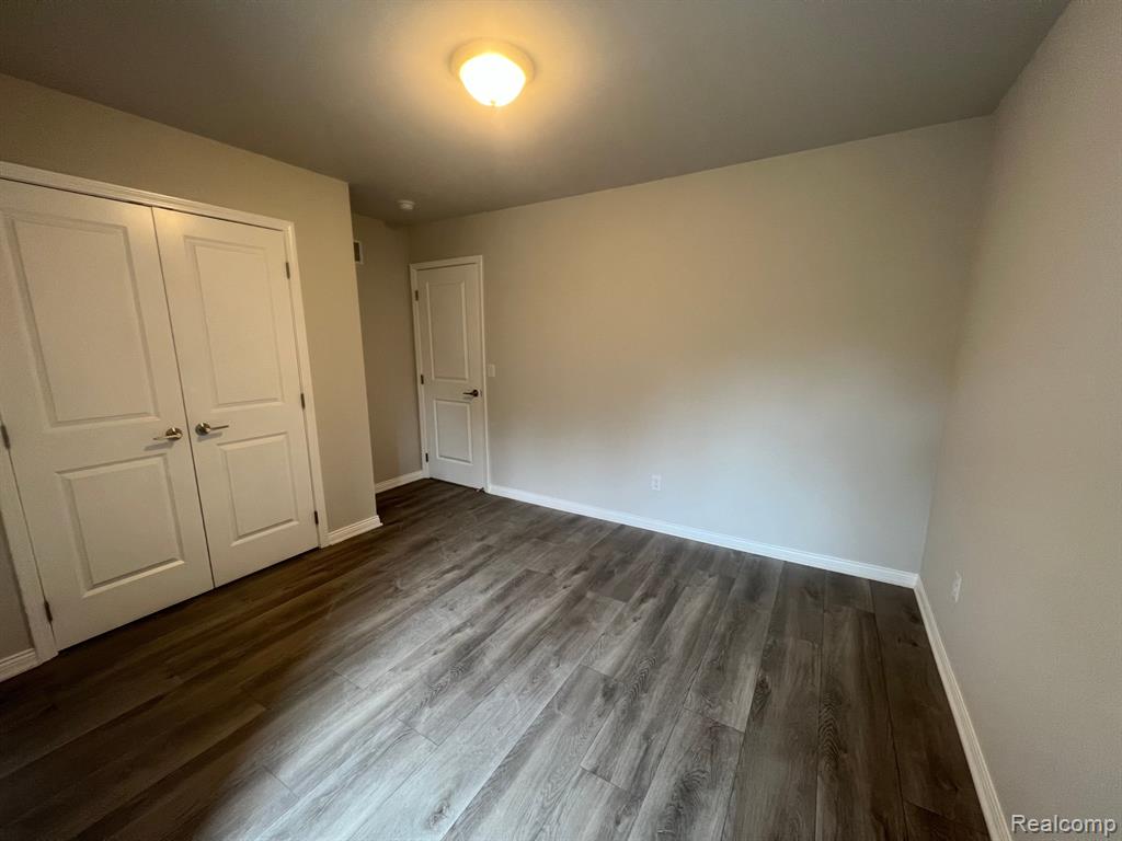 4226 SECLUDED PINES DR, Sterling Heights, MI 48314 — Photo 19