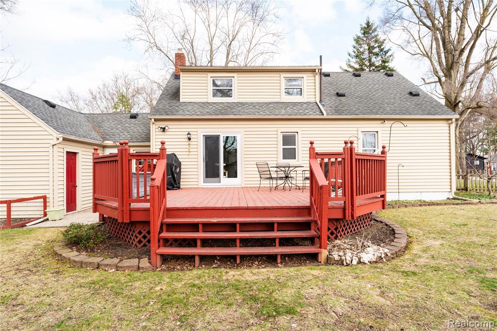 723 Globe Road, Waterford, MI 48328 — Photo 27