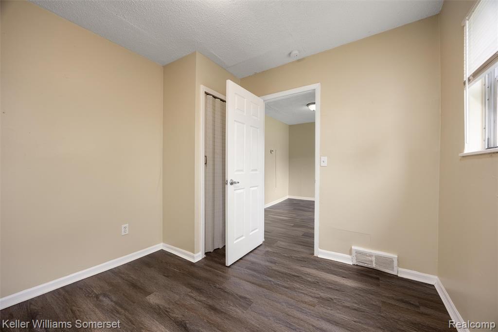 7067 Studebaker Avenue, Warren, MI 48091 — Photo 7
