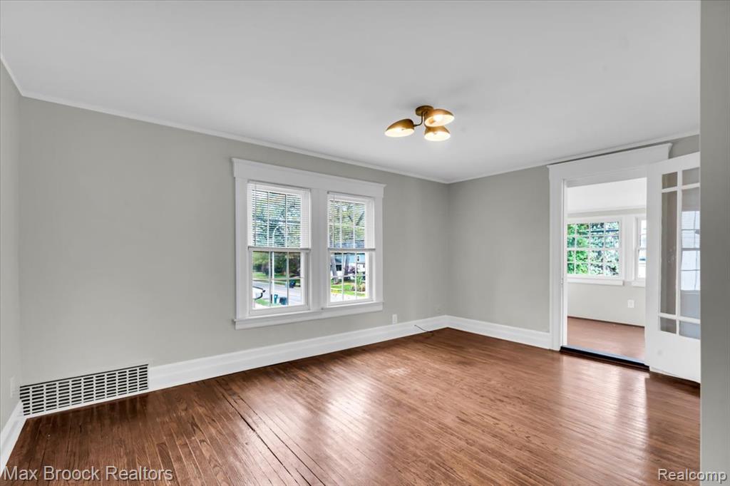417 W Lincoln Avenue, Royal Oak, MI 48067 — Photo 38
