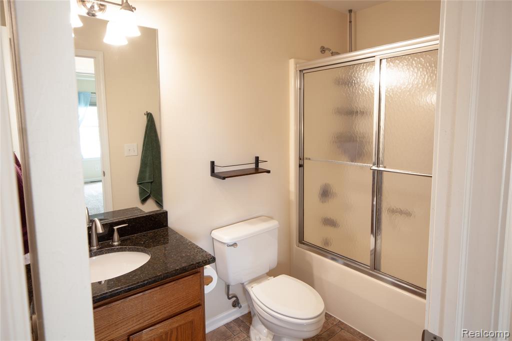 4470 Westedge Way, Grand Blanc, MI 48439 — Photo 19