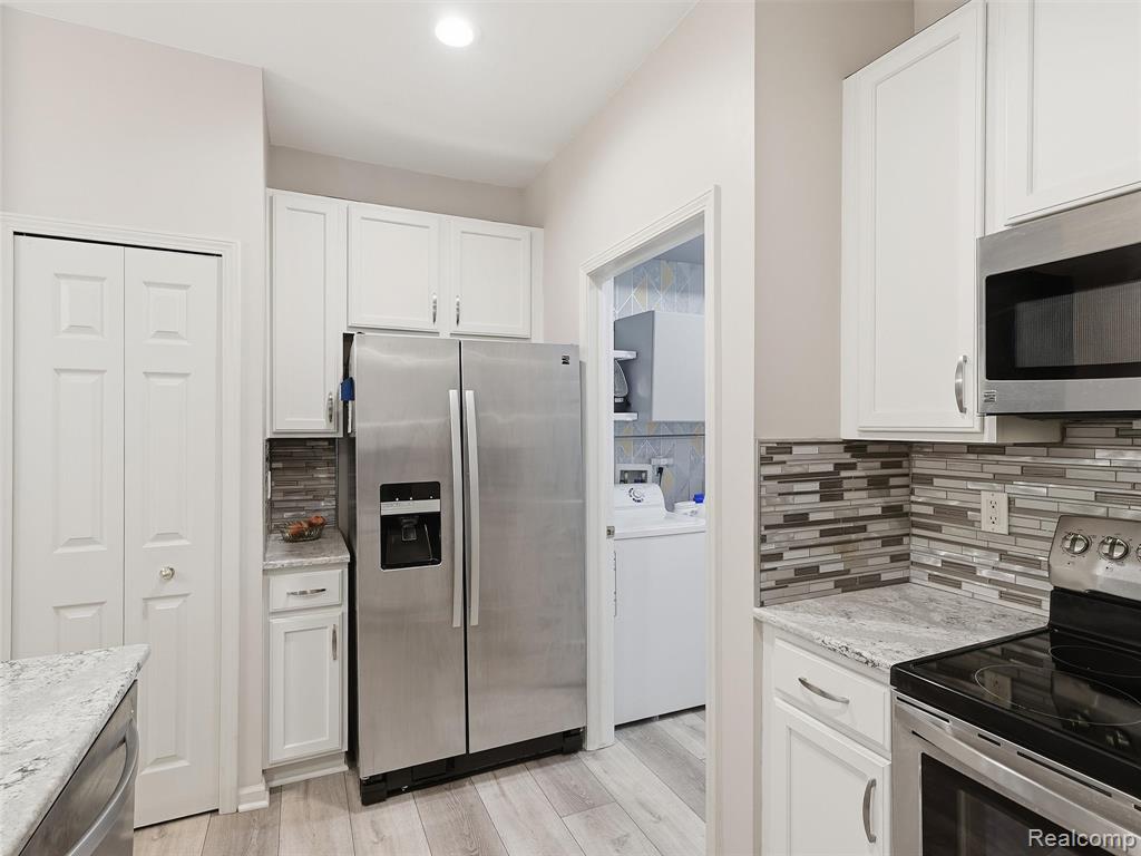 25758 S Maritime Circle S, Harrison Township, MI — Photo 12
