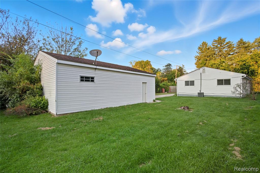 9404 Princess Street, Taylor, MI 48180 — Photo 30