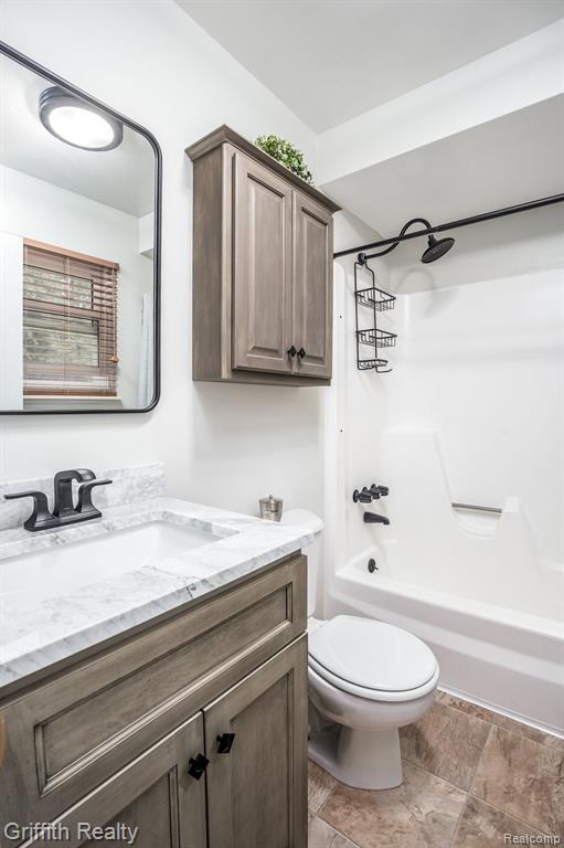 6903 SOMERSET Drive, Brighton, MI 48116 — Photo 19
