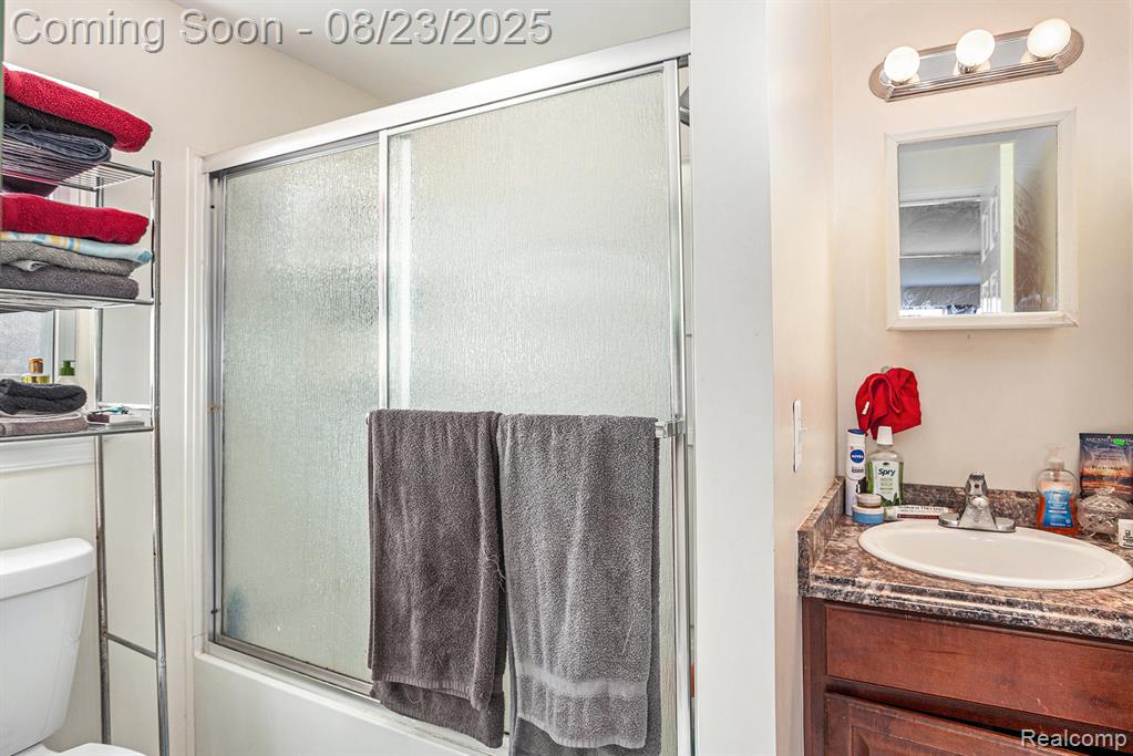 518 E Troy Street, Ferndale, MI 48220 — Photo 11