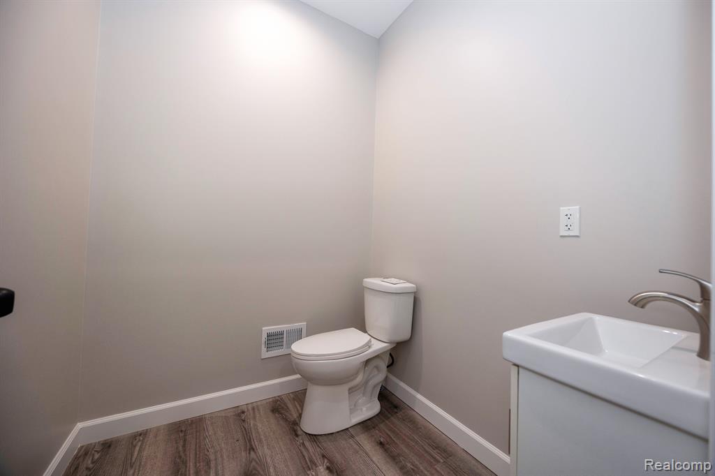 7519 Orchard Avenue, Dearborn, MI 48126 — Photo 28