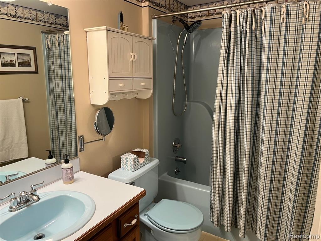 4065 Achtu Trail, Lapeer, MI 48446 — Photo 27