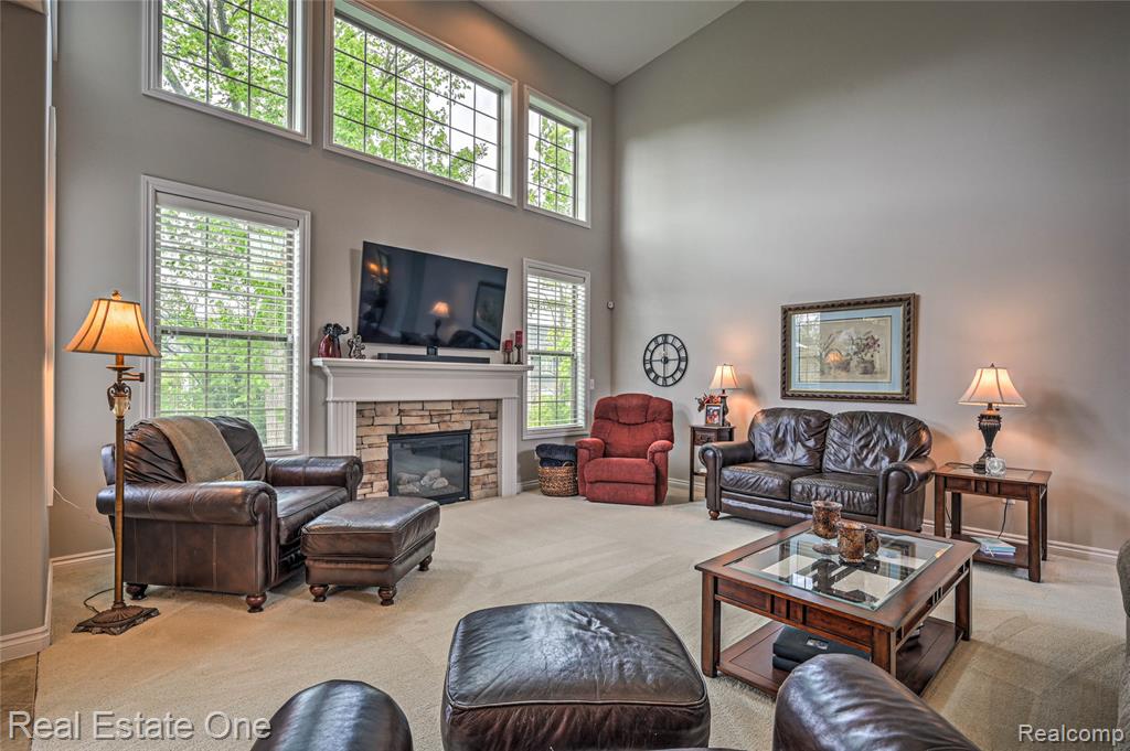 52689 Aspen Drive, South Lyon, MI 48178 — Photo 9