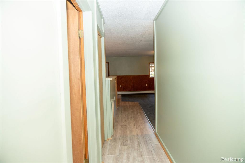 9887 W HIGGINS LAKE Drive, Roscommon, MI 48653 — Photo 44
