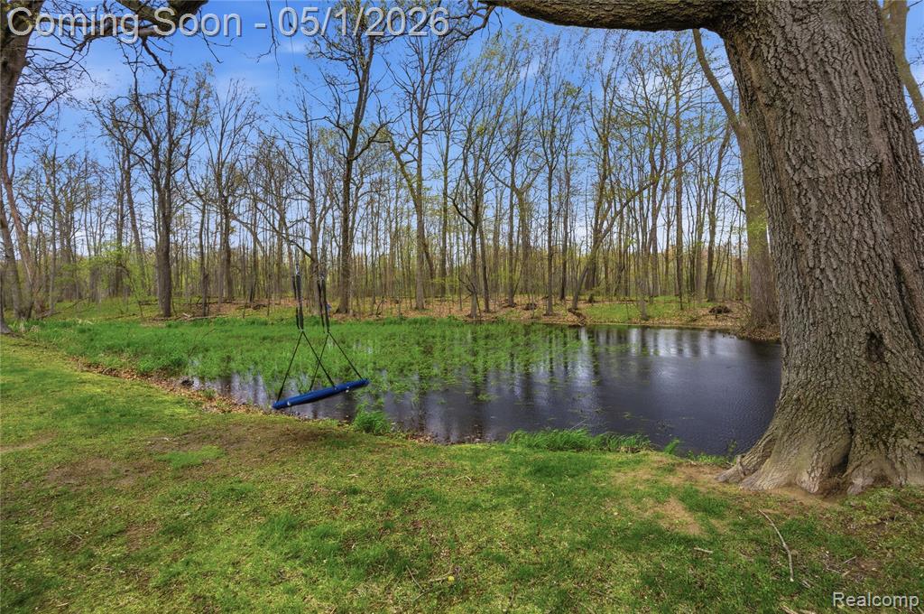 7527 Koby Court, White Lake, MI 48383 — Photo 40