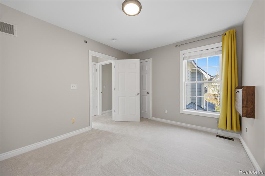 1524 Peninsula Court, Canton, MI 48187 — Photo 29