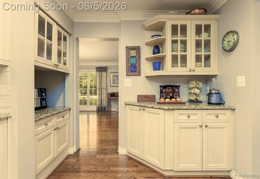 19141 Warwick Street, Franklin, MI 48025 — Photo 20