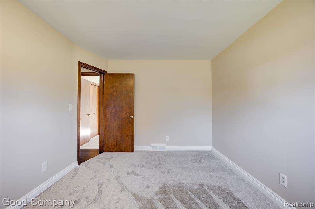 53400 Tundra Drive, Shelby Twp, MI 48316 — Photo 41